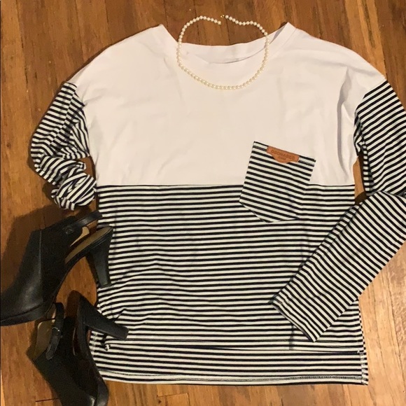 High-Low Hemmed Long Sleeved Mixed Media Shirt - Picture 1 of 3